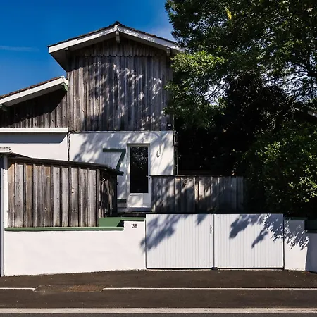 Maison Cozy Avec Terrasse à 5 Min Du De Cazaux Casa vacanze La Teste-de-Buch